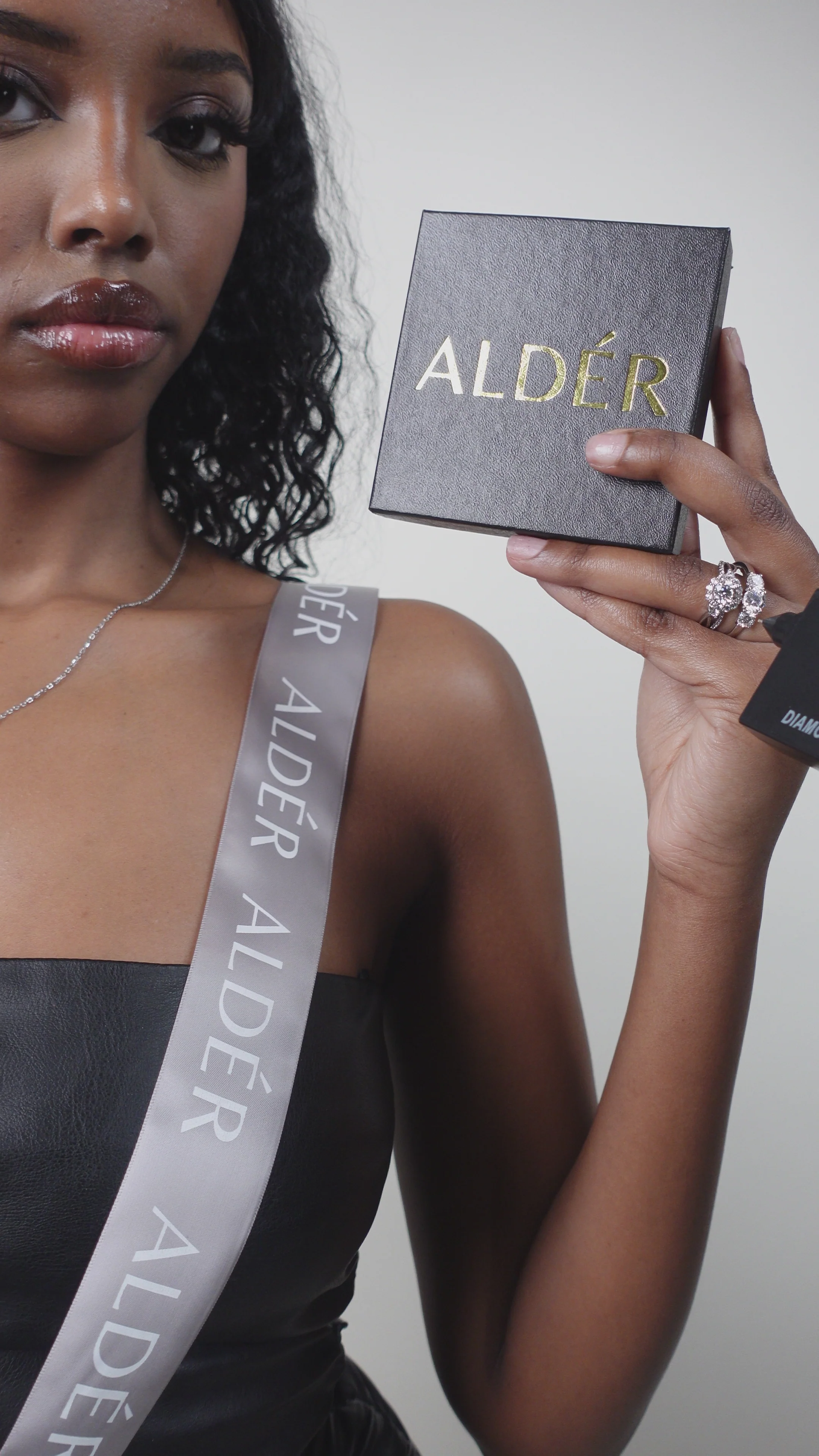 Timeless Elegance, Modern Craft